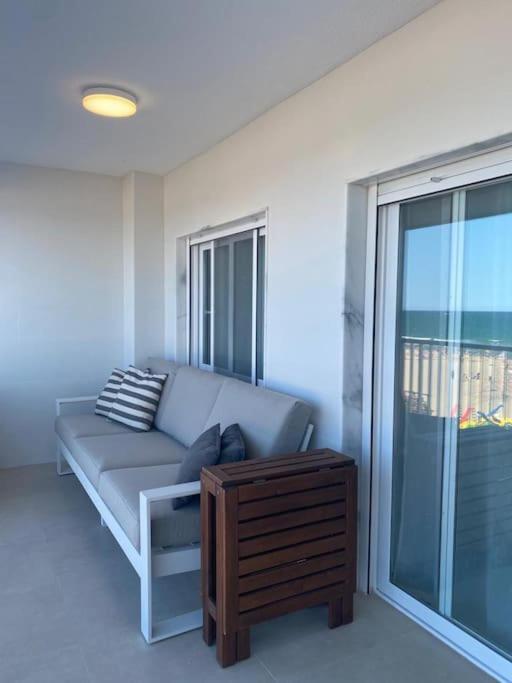 Apartamento 1ª Linea De Playa - Con Piscina Y Parking Playa de Gandia Extérieur photo